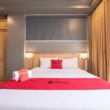 Reddoorz Plus Near Secc Ho Chi Minh Zewnętrze zdjęcie