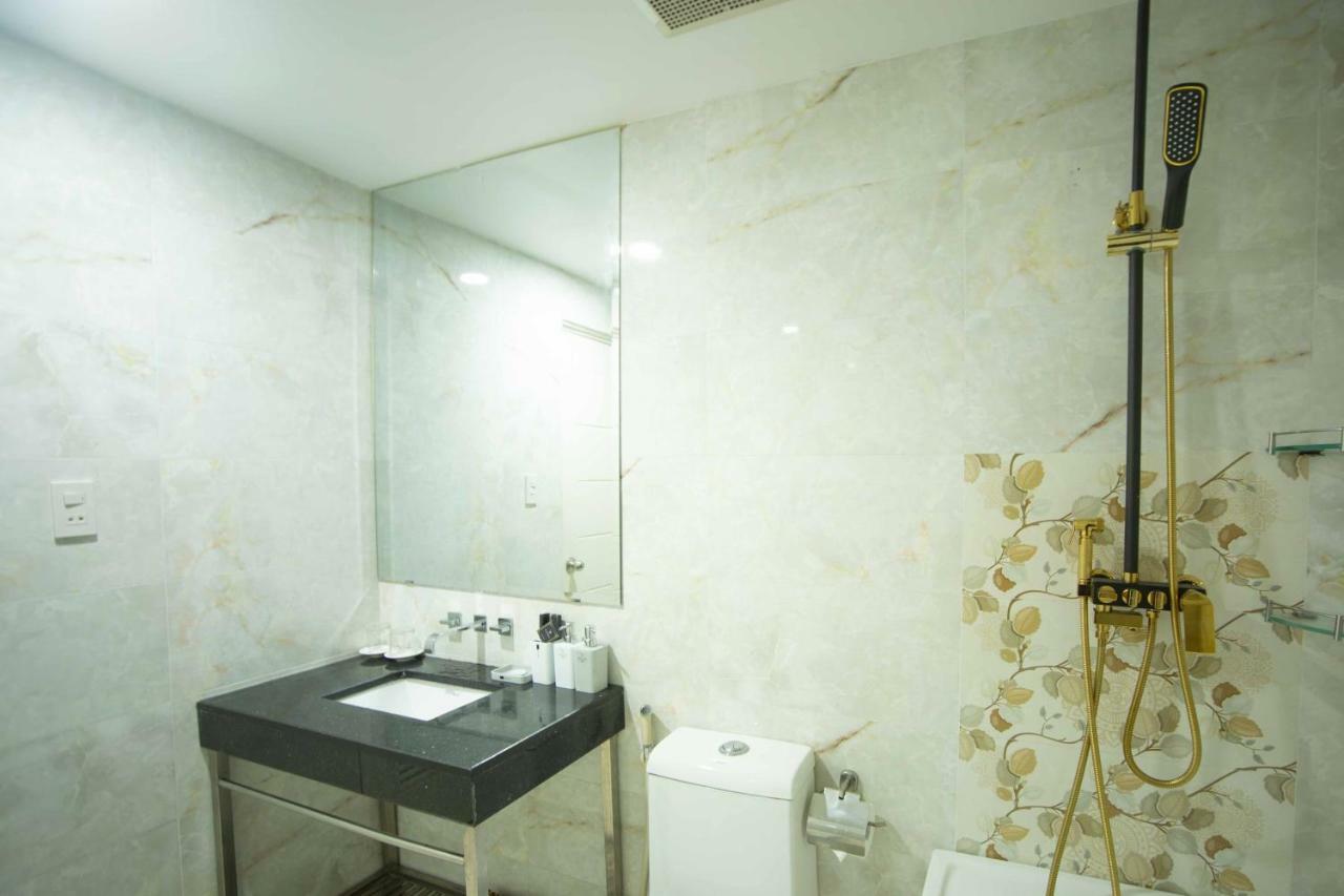Reddoorz Plus Near Secc Ho Chi Minh Zewnętrze zdjęcie