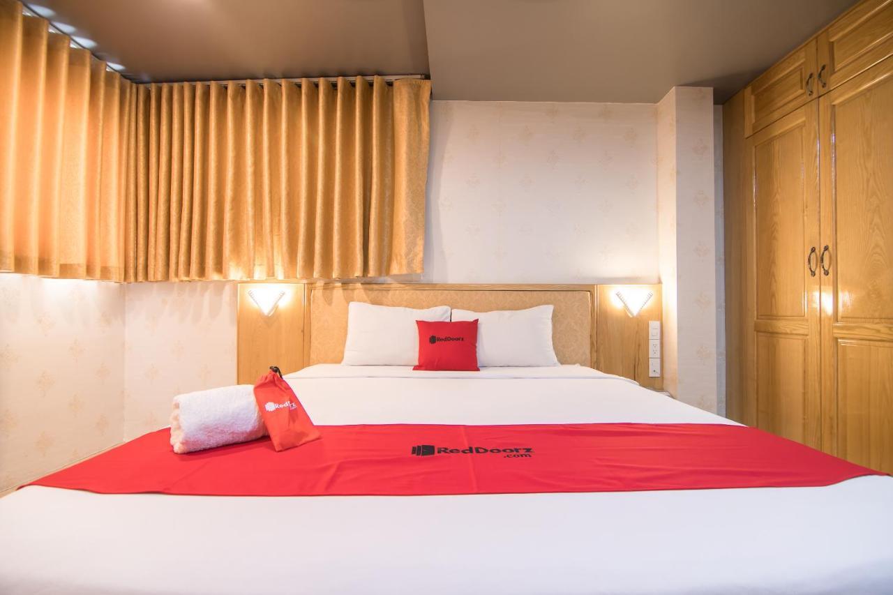 Reddoorz Plus Near Secc Ho Chi Minh Zewnętrze zdjęcie