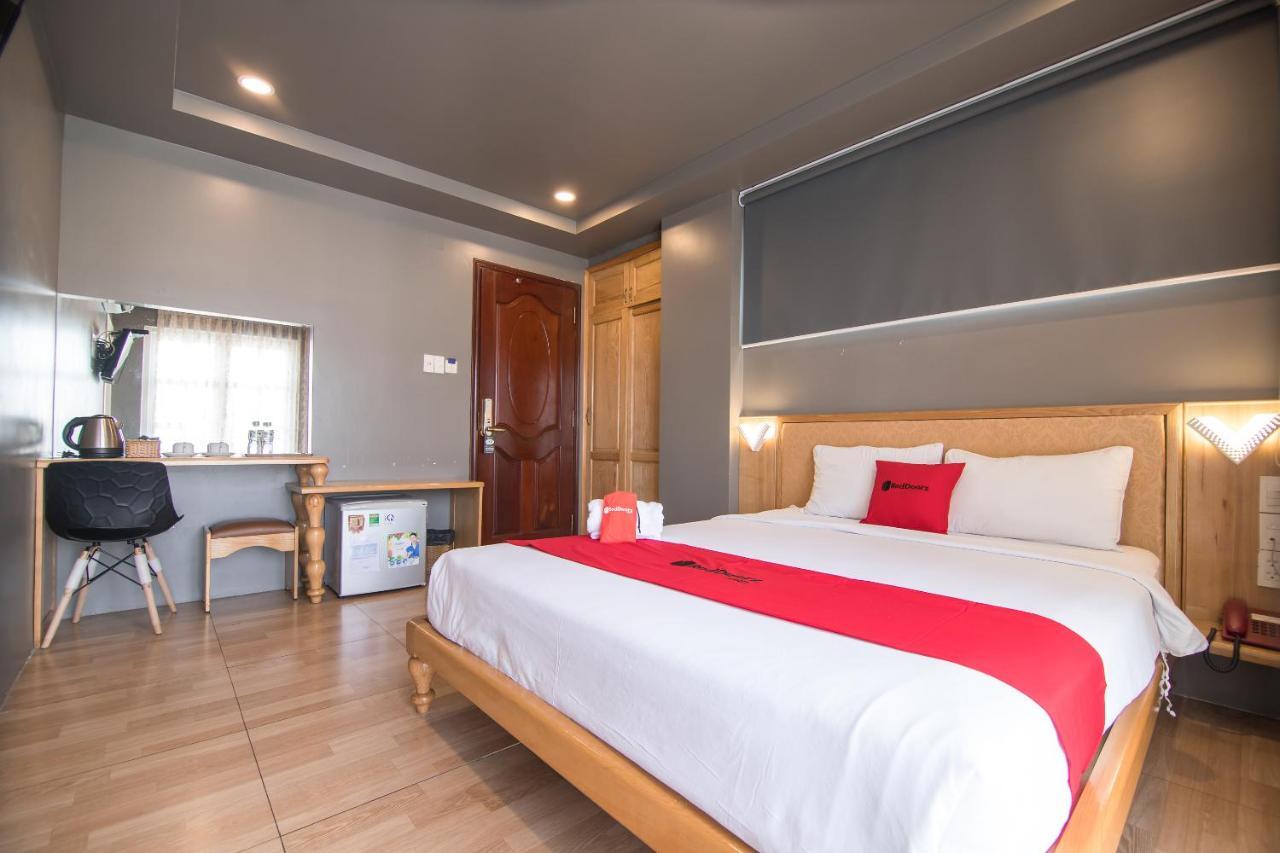 Reddoorz Plus Near Secc Ho Chi Minh Zewnętrze zdjęcie