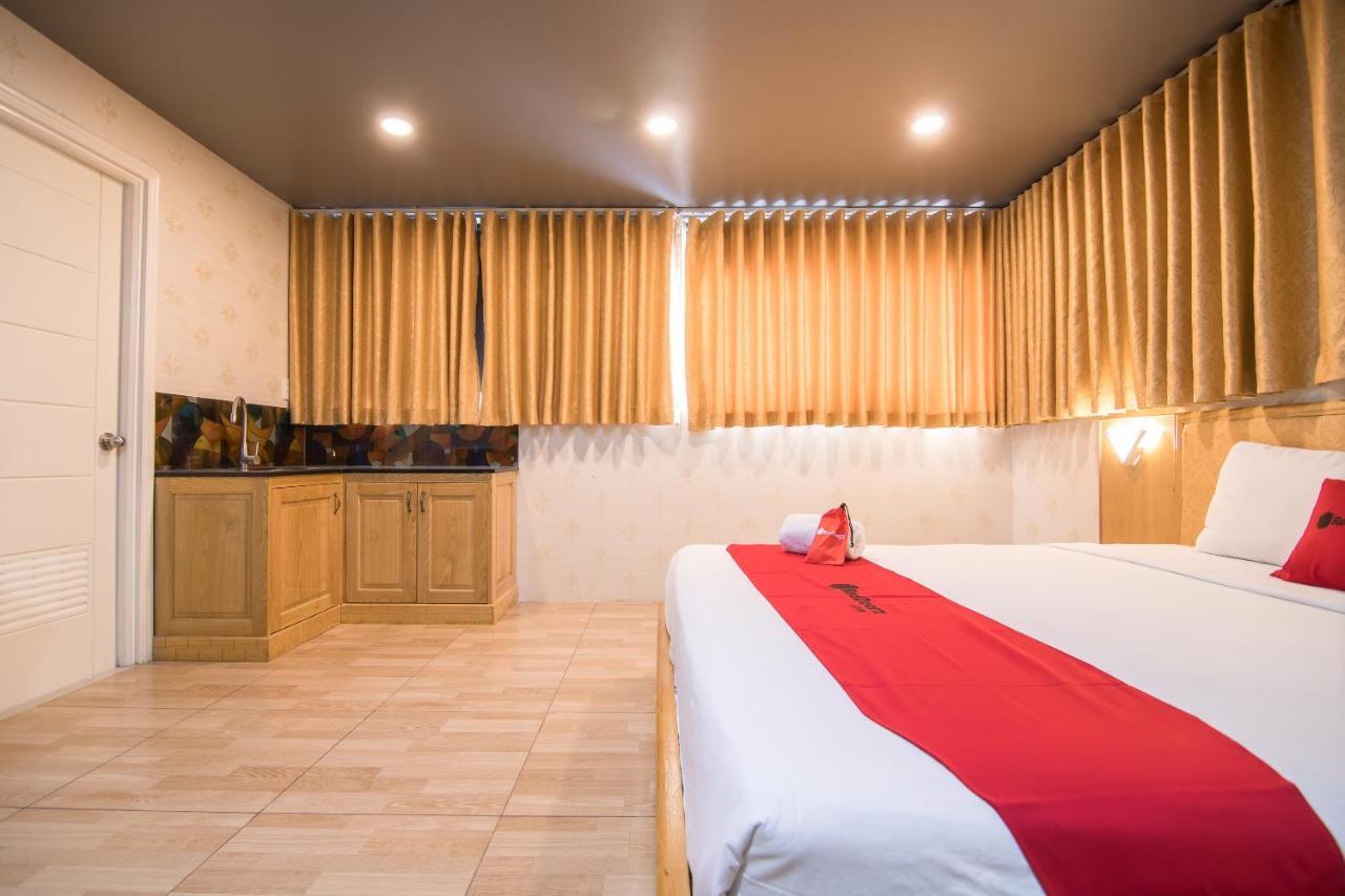 Reddoorz Plus Near Secc Ho Chi Minh Zewnętrze zdjęcie